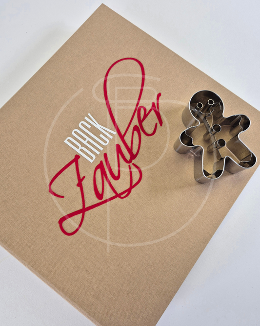 Backzauber Set – das Ringbuch für süße Rezepte mit Ausstechform